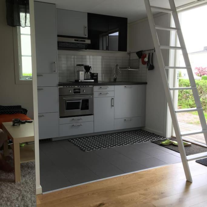 הוילה Västervik Tiny House! מראה חיצוני תמונה